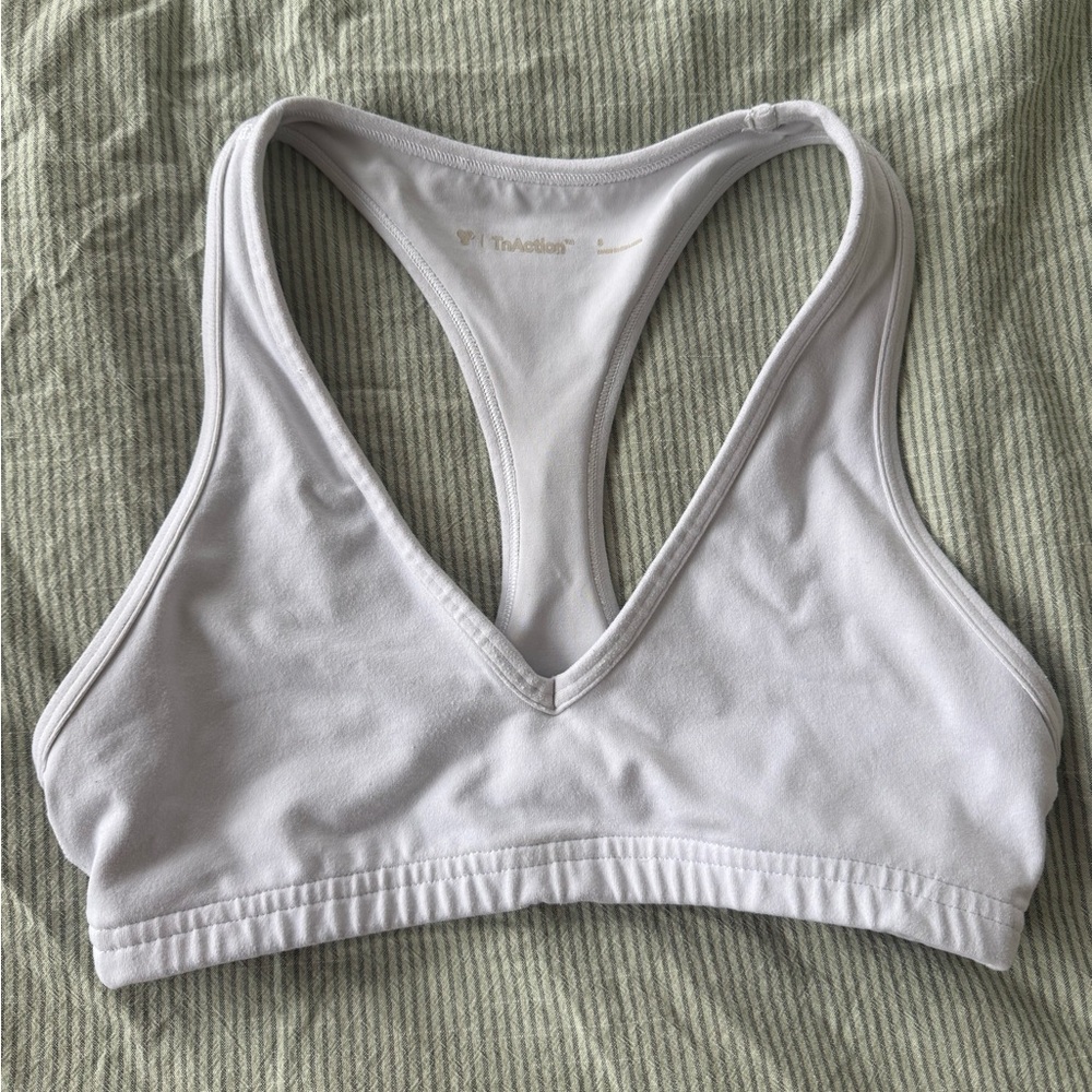 TNA v neck racer back sports bra